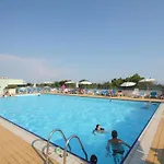 Pinewood *